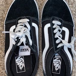 Kids Black Suede Vans Sz 3